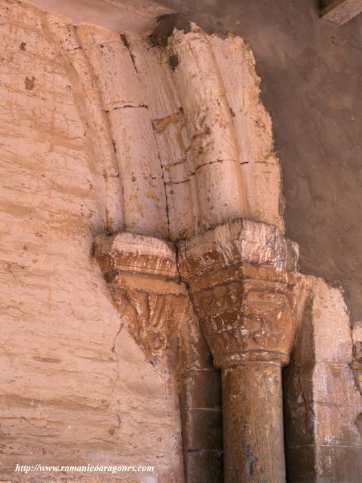 CAPITELES Y ARQUIVOLTAS